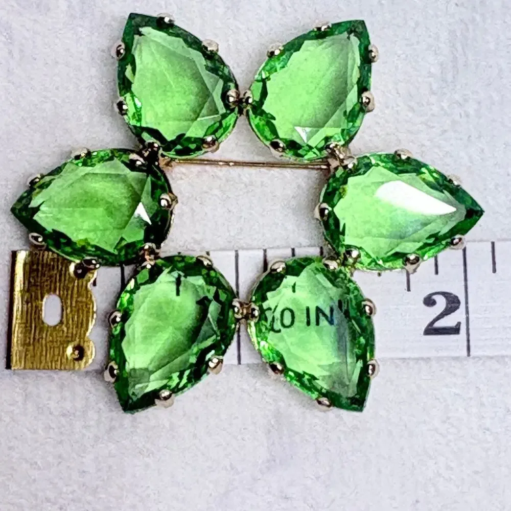 Mid‑Century Gold‑Tone Floral Brooch with Pear‑Cut Green Czech Glass Stones